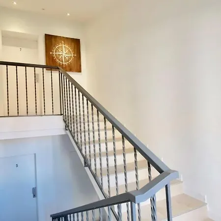 Gorgeous 2 Bedrooms Brand New Sea View Appartamento