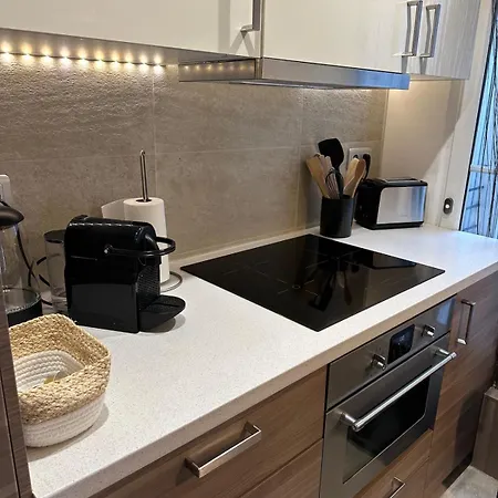 Apartmán Gorgeous 2 Bedrooms Brand New Sea View